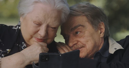 Двое в одной жизни, не считая собаки (Оригинальная версия с субтитрами)